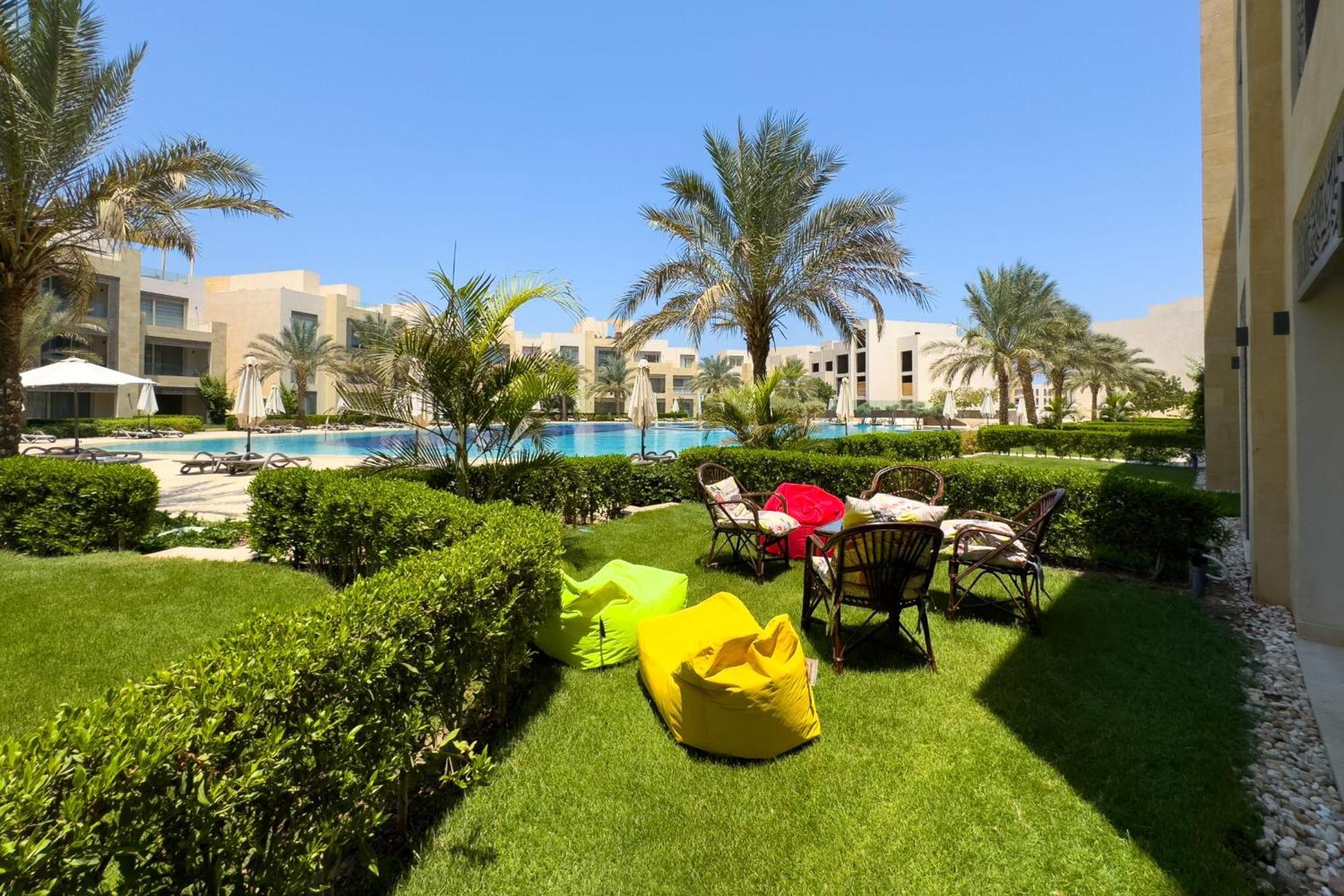 Staggering & Soothing 2 Bdr W Pool View Free Pool & Access Hurghada